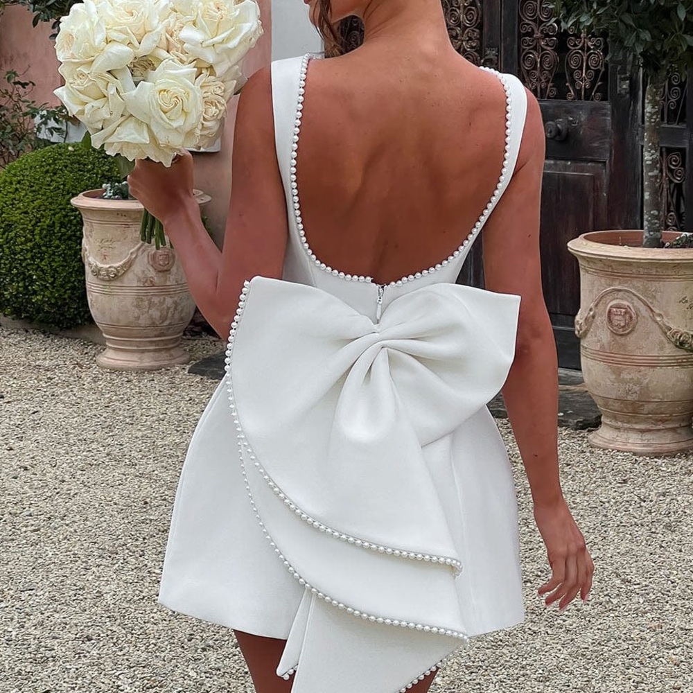 Carrie Mini Dress in Ivory